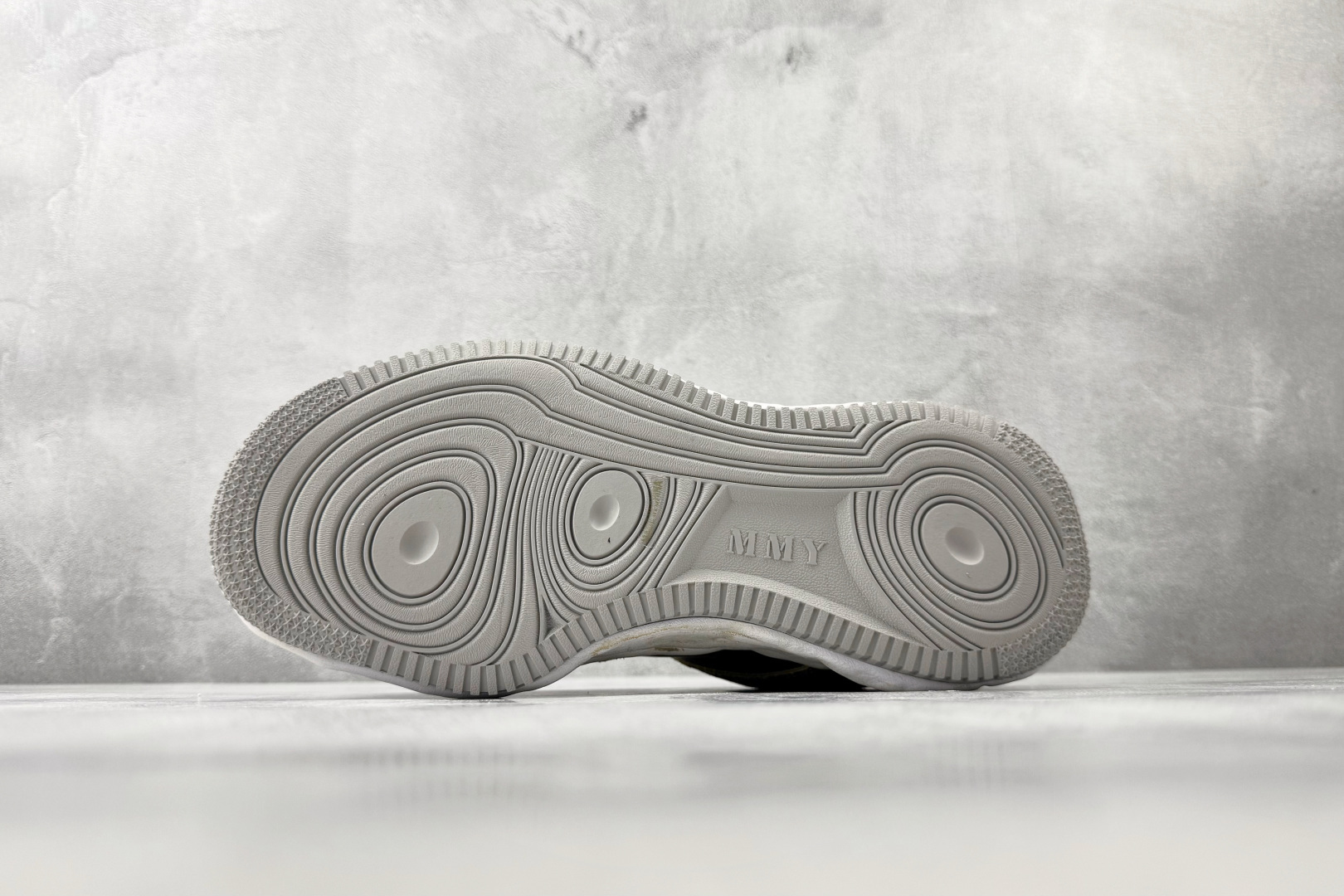 MIHARA YASUHIRO三原康裕 Wayne 黑棕 A12FW715-Top High Quatity Cheap Sneakers Fashion Clothing Clothes Bags handbags Shoes of all Brand wholesale With The best Quality And Beautiful Price from China Factory Chinese suppliers wholesaler seller MIHARA YASUHIRO三原康裕 Wayne 黑棕 A12FW715
