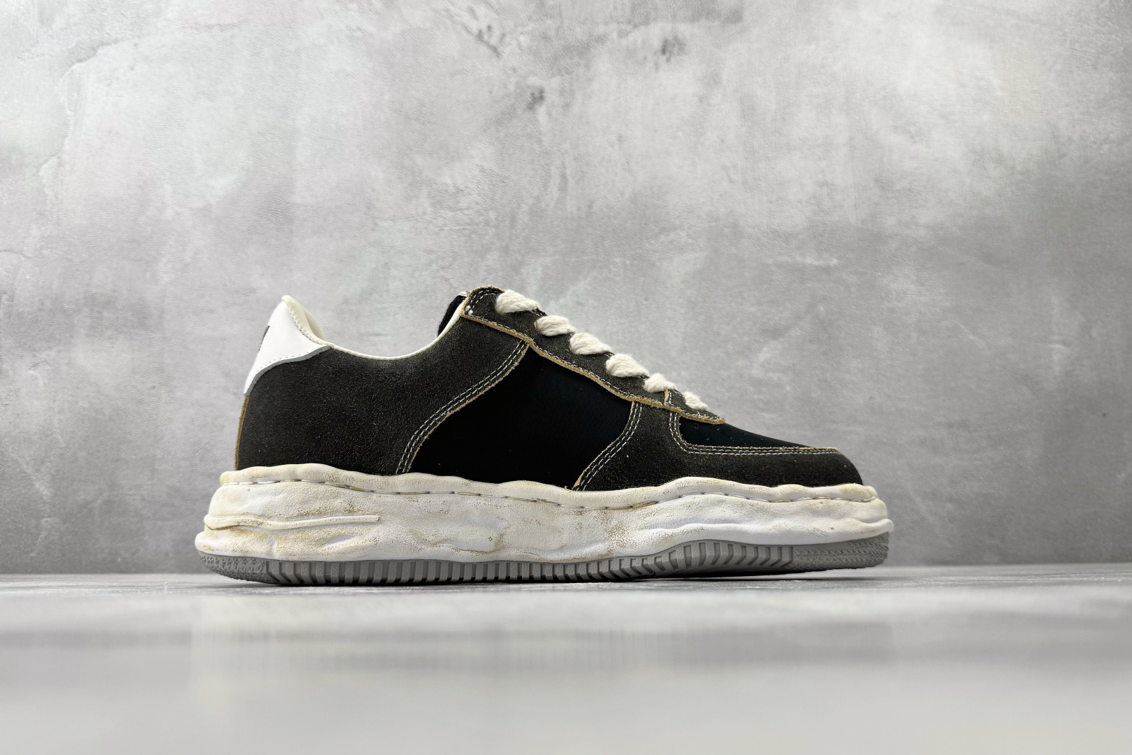 MIHARA YASUHIRO三原康裕 Wayne 黑棕 A12FW715-Top High Quatity Cheap Sneakers Fashion Clothing Clothes Bags handbags Shoes of all Brand wholesale With The best Quality And Beautiful Price from China Factory Chinese suppliers wholesaler seller MIHARA YASUHIRO三原康裕 Wayne 黑棕 A12FW715