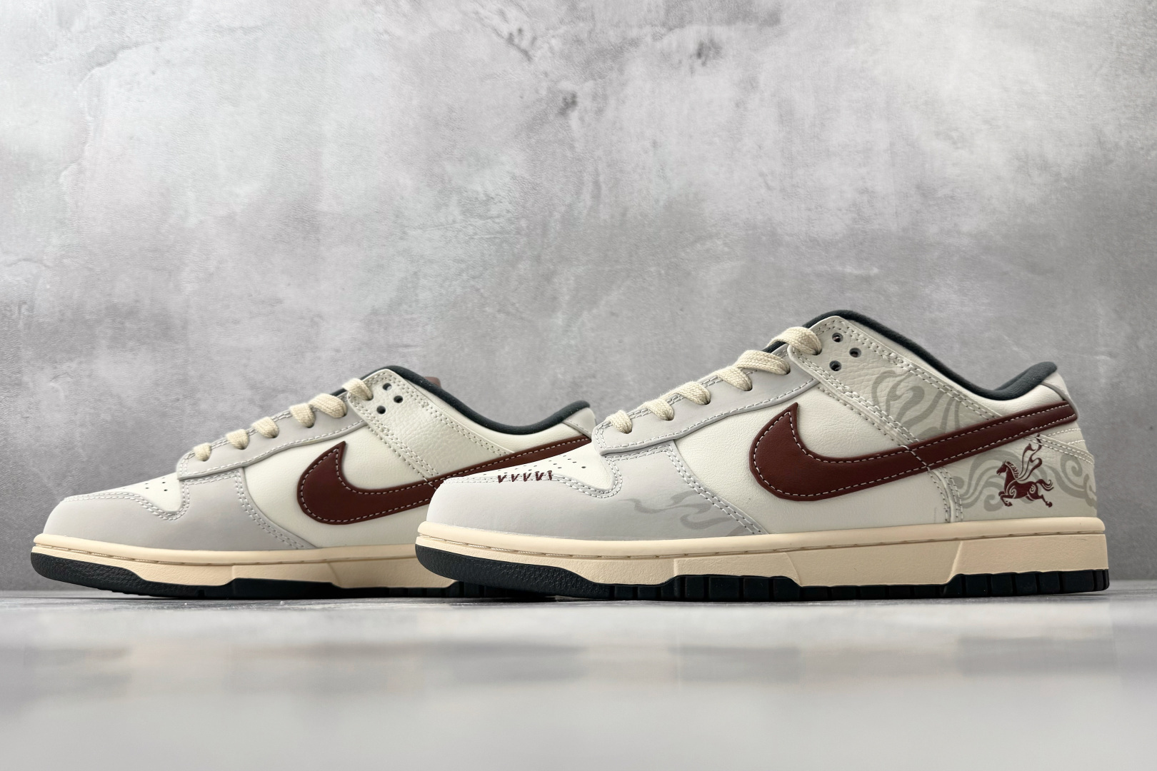 定制球鞋 Nike Dunk 赤骏凌云 米白色 IM6670-202-Top High Quatity Cheap Sneakers Fashion Clothing Clothes Bags handbags Shoes of all Brand wholesale With The best Quality And Beautiful Price from China Factory Chinese suppliers wholesaler seller 定制球鞋 Nike Dunk 赤骏凌云 米白色 IM6670-202