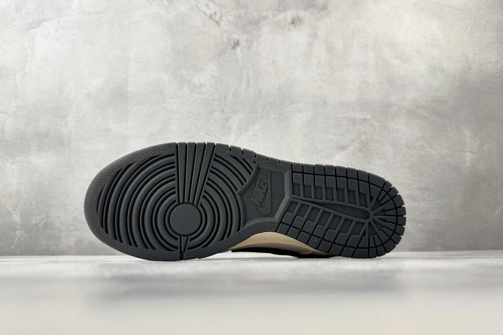 定制球鞋 Nike Dunk 赤骏凌云 米白色 IM6670-202-Top High Quatity Cheap Sneakers Fashion Clothing Clothes Bags handbags Shoes of all Brand wholesale With The best Quality And Beautiful Price from China Factory Chinese suppliers wholesaler seller 定制球鞋 Nike Dunk 赤骏凌云 米白色 IM6670-202