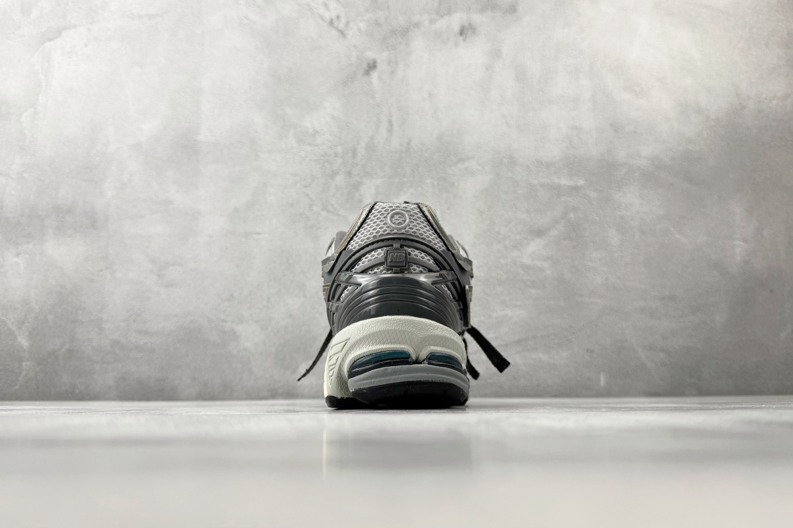 New Balance 1906 灰色 U19066U8-Top High Quatity Cheap Sneakers Fashion Clothing Clothes Bags handbags Shoes of all Brand wholesale With The best Quality And Beautiful Price from China Factory Chinese suppliers wholesaler seller New Balance 1906 灰色 U19066U8