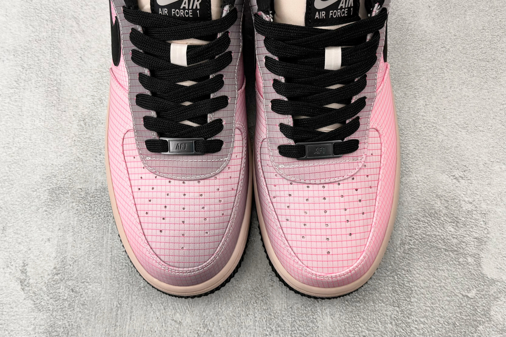 Nike Air Force 1 '07 LX Vibram 粉红黑 IH1943-600