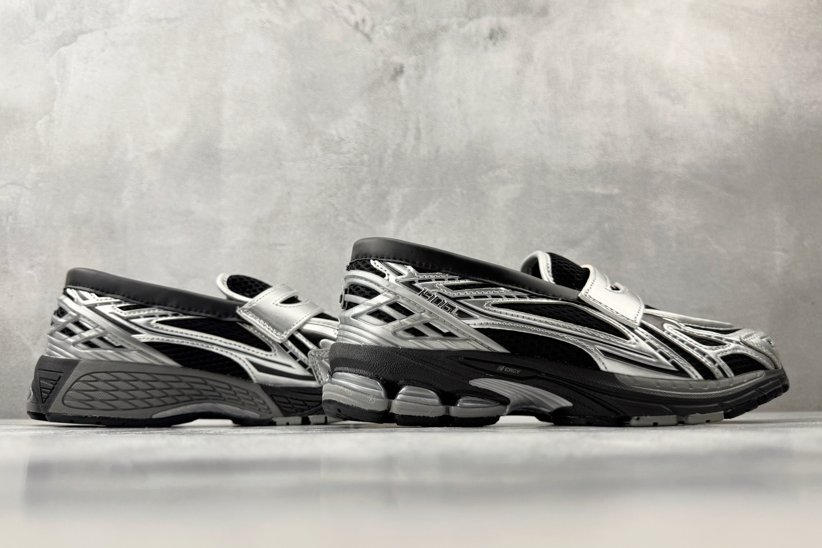纯原出品 New Balance 1906L 黑银 U1906LOC-Top High Quatity Cheap Sneakers Fashion Clothing Clothes Bags handbags Shoes of all Brand wholesale With The best Quality And Beautiful Price from China Factory Chinese suppliers wholesaler seller 纯原出品 New Balance 1906L 黑银 U1906LOC