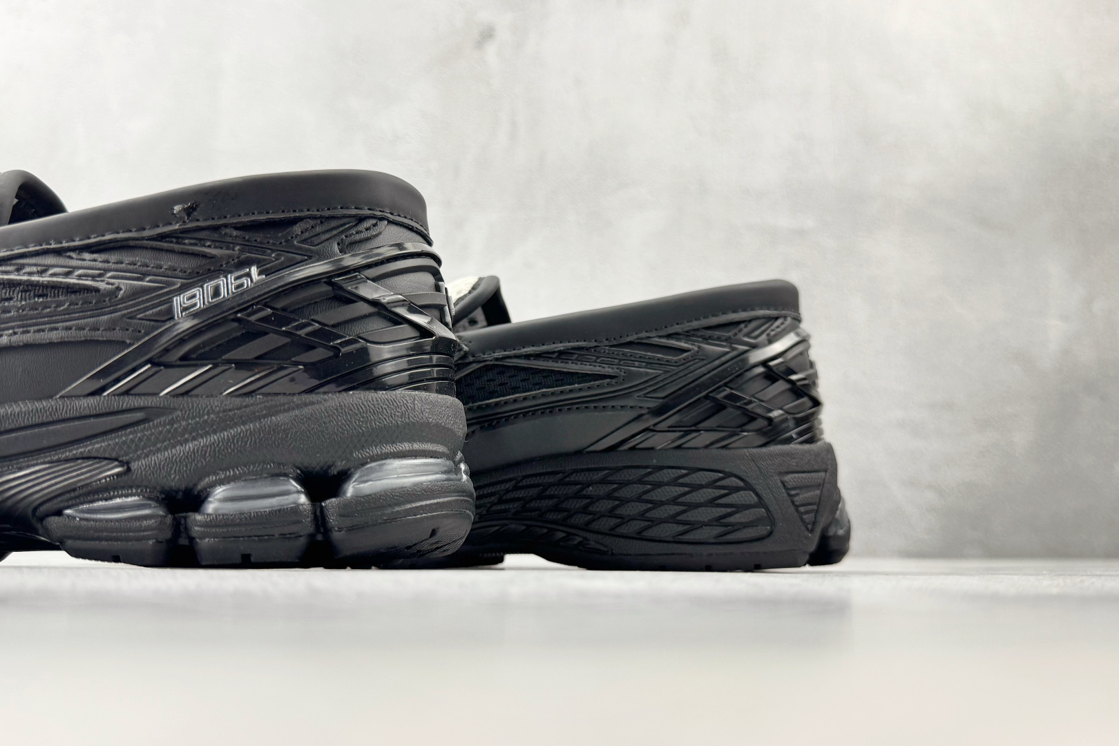 纯原出品 New Balance 1906L 黑白 U19068G9