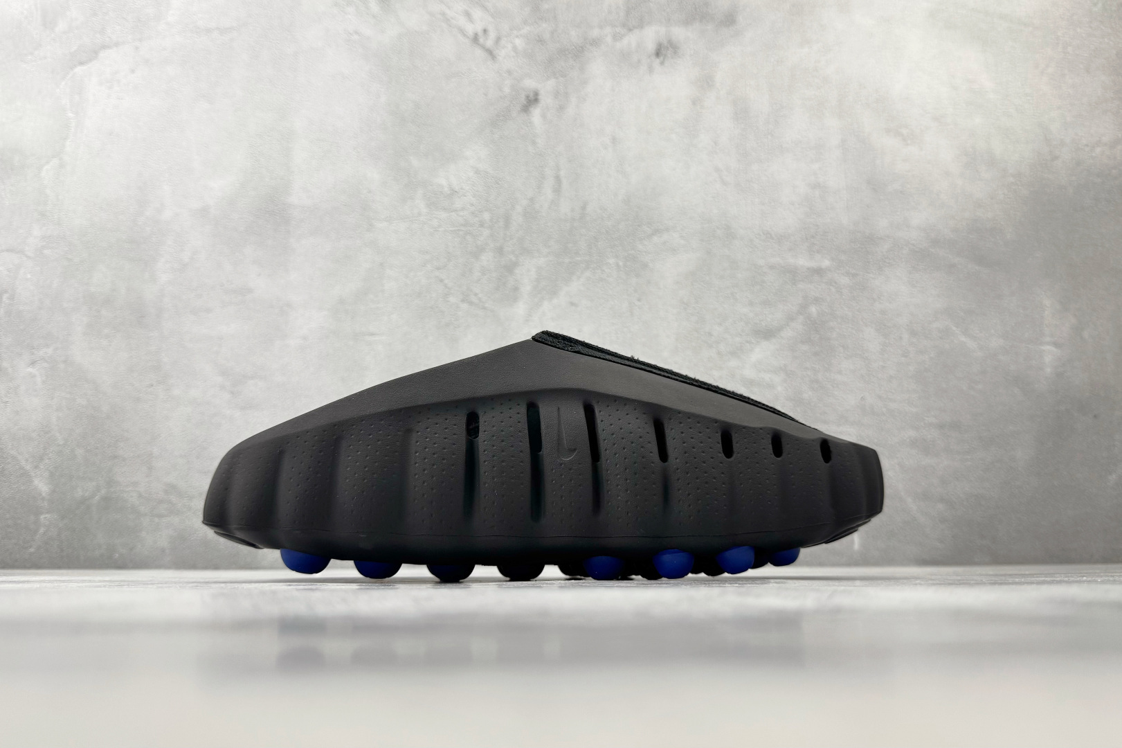 Nike × Fragment Design Mind 001 藤原浩 黑色 IQ8502-001-Top High Quatity Cheap Sneakers Fashion Clothing Clothes Bags handbags Shoes of all Brand wholesale With The best Quality And Beautiful Price from China Factory Chinese suppliers wholesaler seller Nike × Fragment Design Mind 001 藤原浩 黑色 IQ8502-001