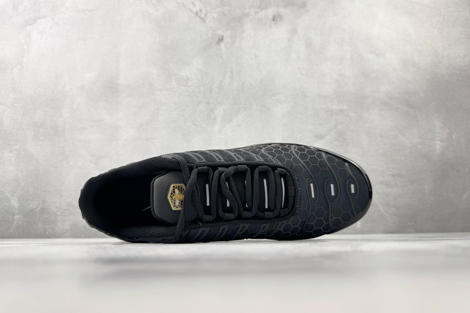 Nike Air Max Plus ”Black Honey”黑棕 IQ0287-010