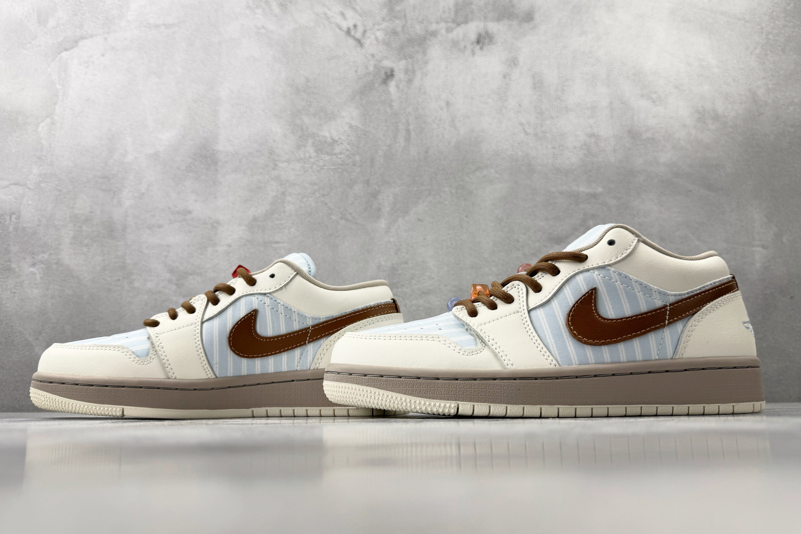 Jordan Air Jordan 1 米蓝 IR7553-422-Top High Quatity Cheap Sneakers Fashion Clothing Clothes Bags handbags Shoes of all Brand wholesale With The best Quality And Beautiful Price from China Factory Chinese suppliers wholesaler seller Jordan Air Jordan 1 米蓝 IR7553-422