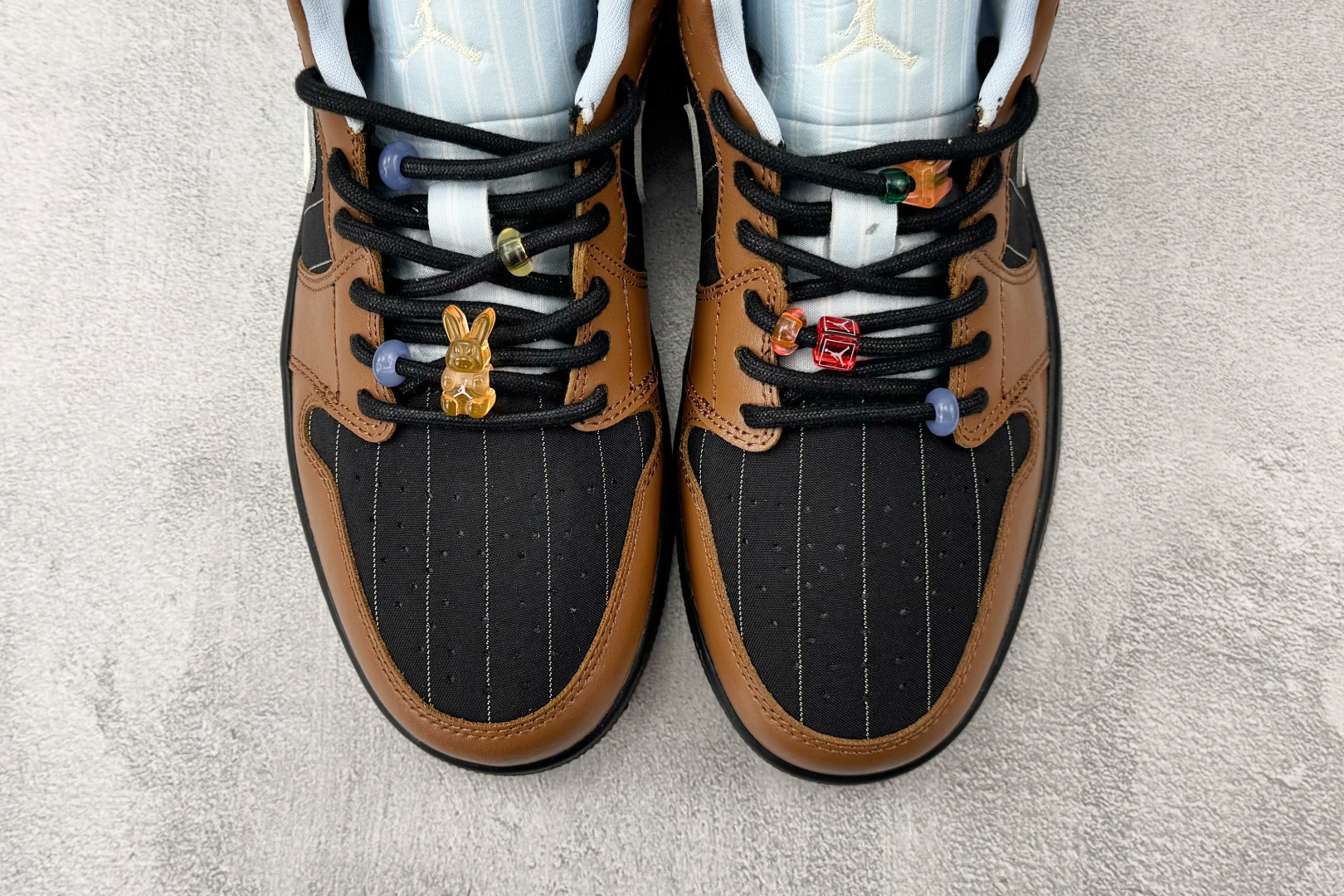 Jordan Air Jordan 1 深棕 IR7560-010-Top High Quatity Cheap Sneakers Fashion Clothing Clothes Bags handbags Shoes of all Brand wholesale With The best Quality And Beautiful Price from China Factory Chinese suppliers wholesaler seller Jordan Air Jordan 1 深棕 IR7560-010