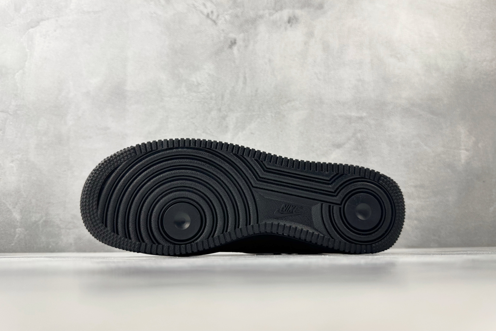 Nike Air Force 1 '07 黑白 IR0952-001-Top High Quatity Cheap Sneakers Fashion Clothing Clothes Bags handbags Shoes of all Brand wholesale With The best Quality And Beautiful Price from China Factory Chinese suppliers wholesaler seller Nike Air Force 1 '07 黑白 IR0952-001