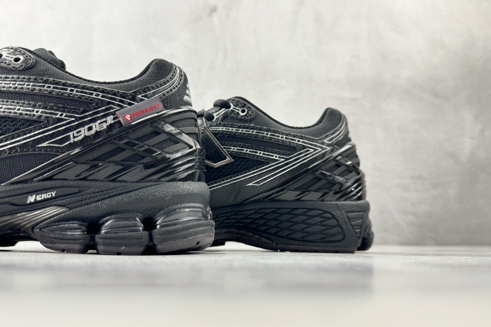 大厂出品 New Balance NB 1906R 黑银 U1906ROE-Top High Quatity Cheap Sneakers Fashion Clothing Clothes Bags handbags Shoes of all Brand wholesale With The best Quality And Beautiful Price from China Factory Chinese suppliers wholesaler seller 大厂出品 New Balance NB 1906R 黑银 U1906ROE