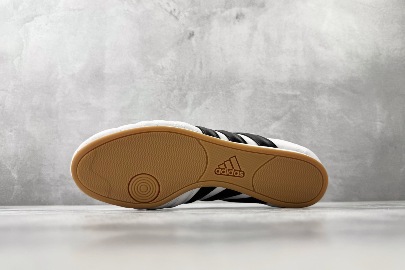 TG爆款跑量神器 adidas TAEKWONDO 白色货号：JQ4774尺码：36 36.5 37 3