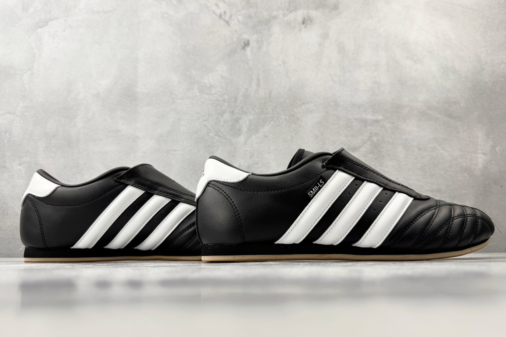 TG 爆款跑量神器 adidas TAEKWONDO 黑色货号：JQ4775尺码：36 36.5 37 
