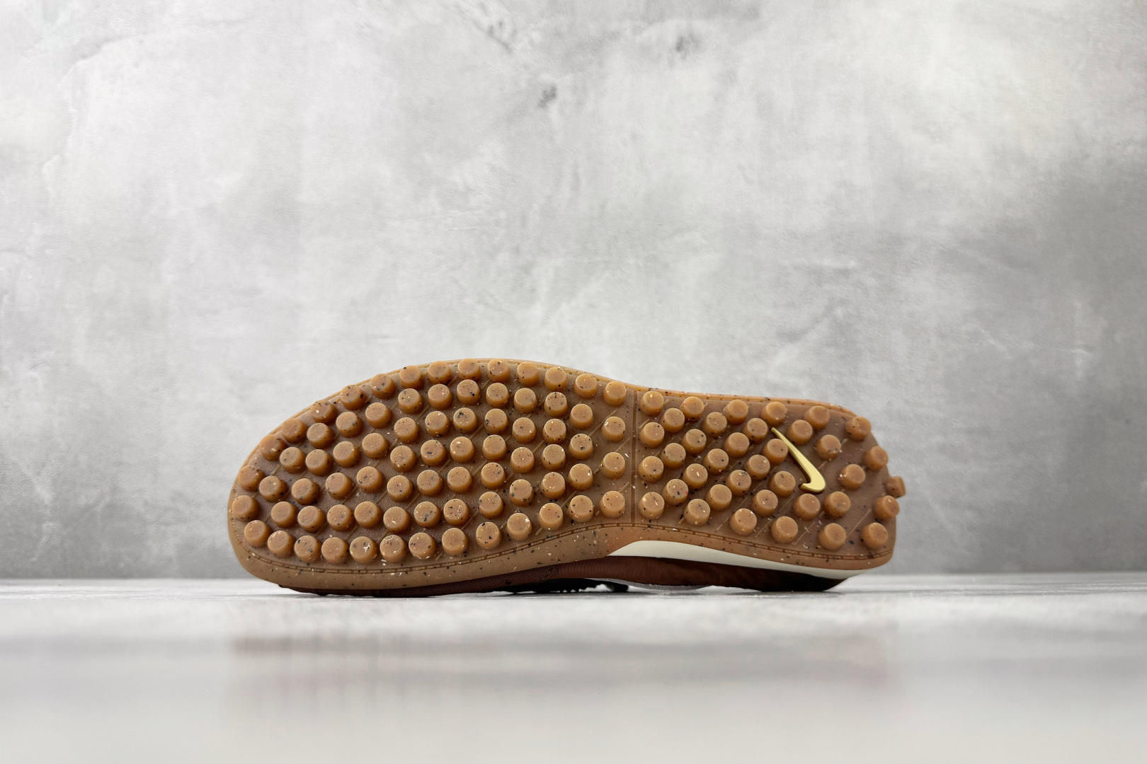 GOD 神版 Nike × Jacquemus Moon Shoe SP 棕黄货号：HV8547-200