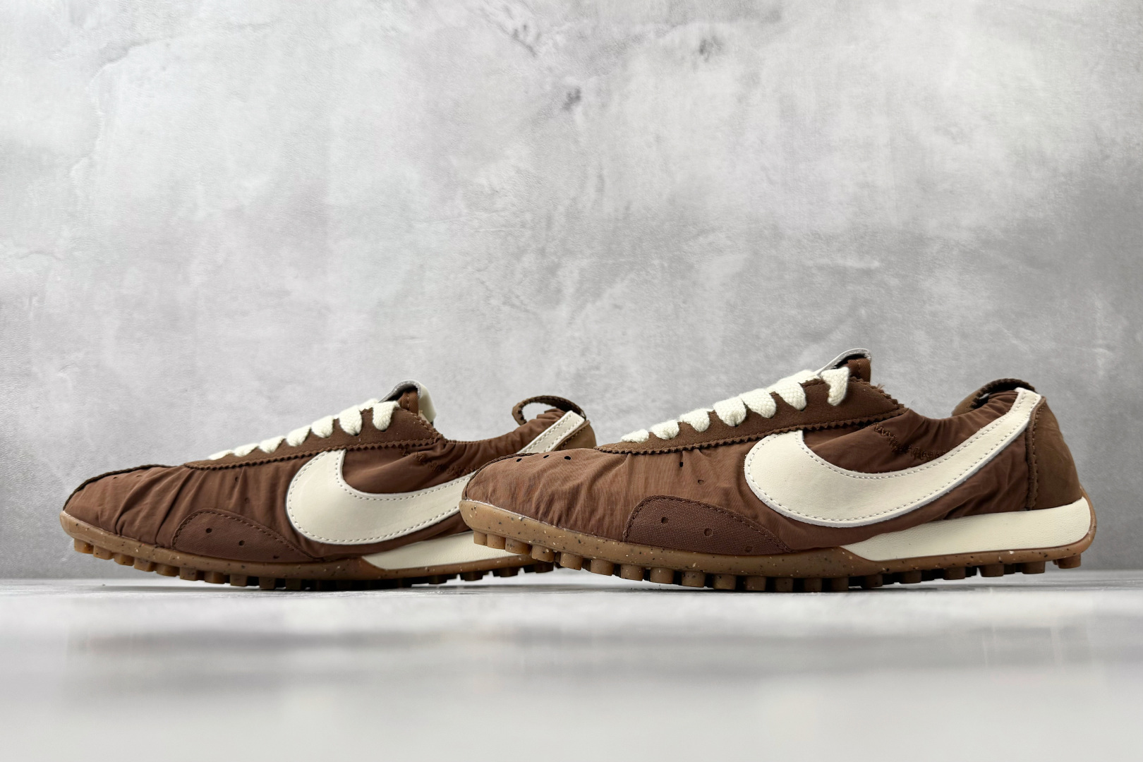 GOD 神版 Nike × Jacquemus Moon Shoe SP 棕黄货号：HV8547-200