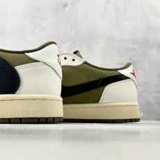 河源 Jordan × Travis Scott Air Jordan 1 Low OG 倒钩8.0 河源 Jordan × Travis Scott Air Jordan 1 Low OG 倒钩8.0