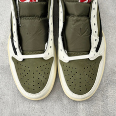 河源 Jordan × Travis Scott Air Jordan 1 Low OG 倒钩8.0 河源 Jordan × Travis Scott Air Jordan 1 Low OG 倒钩8.0