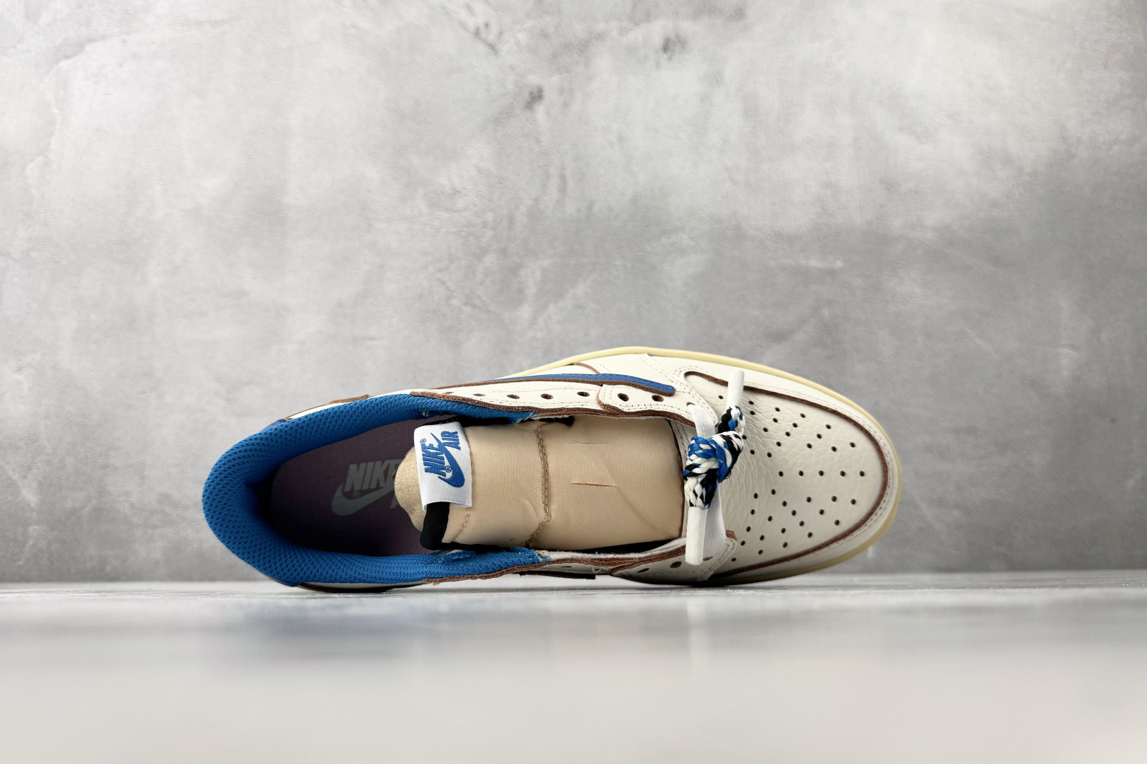 河源 Jordan  × Travis Scott x Fragment Design Air Jord