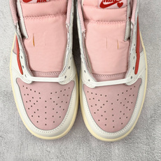 G版 Jordan × Travis Scott Air Jordan 1 粉色货号:IQ7604-1 G版 Jordan × Travis Scott Air Jordan 1 粉色货号:IQ7604-1