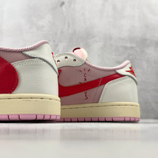 G版 Jordan × Travis Scott Air Jordan 1 粉色货号:IQ7604-1 G版 Jordan × Travis Scott Air Jordan 1 粉色货号:IQ7604-1