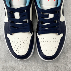 OT纯原 Jordan Air Jordan 1 Low 白蓝色货号:-149尺码:35.5 36 36 OT纯原 Jordan Air Jordan 1 Low 白蓝色货号:-149尺码:35.5 36 36