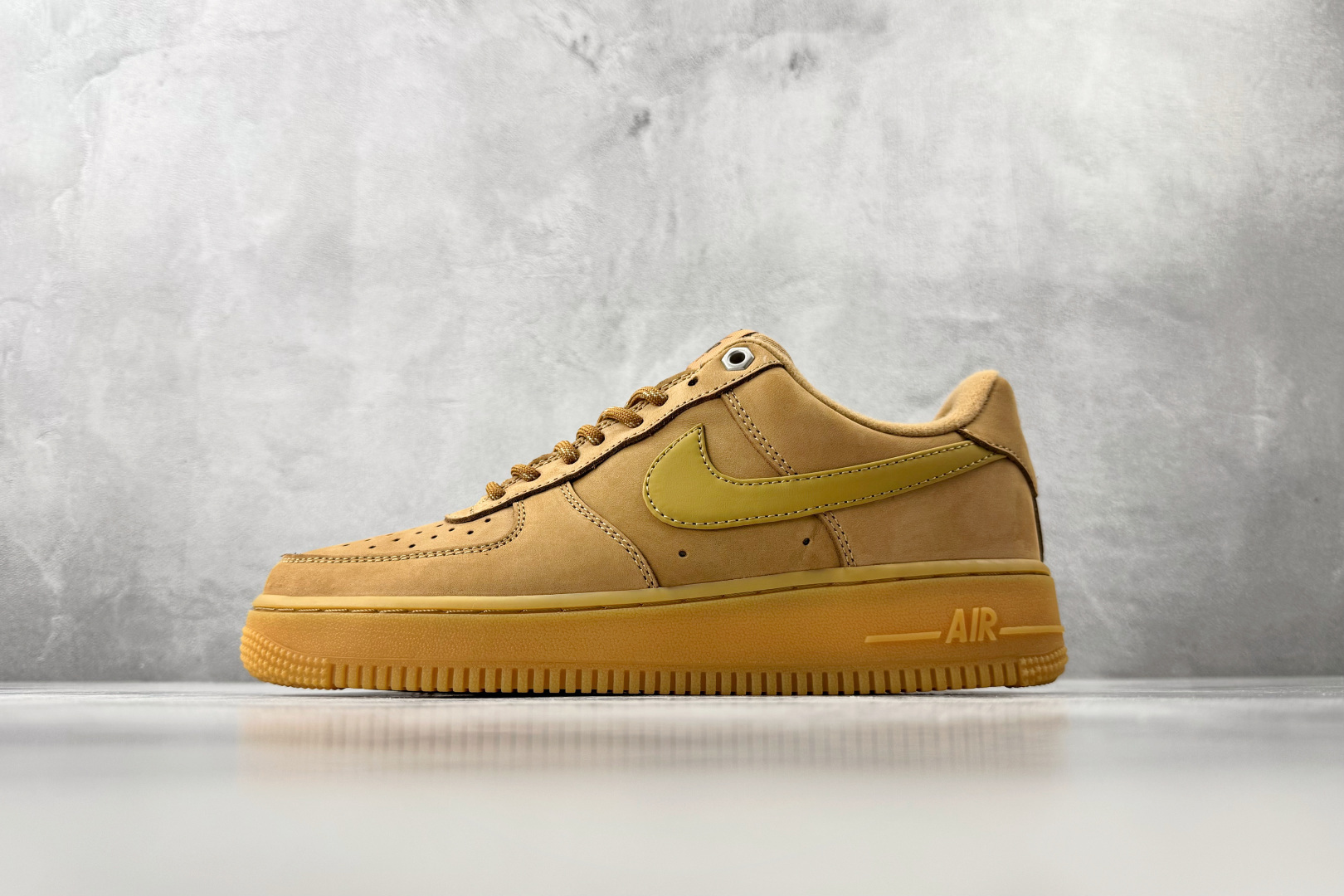 OWF Nike Nike Air Force 107 LV8 Workboot 小麦色货号：CJ917