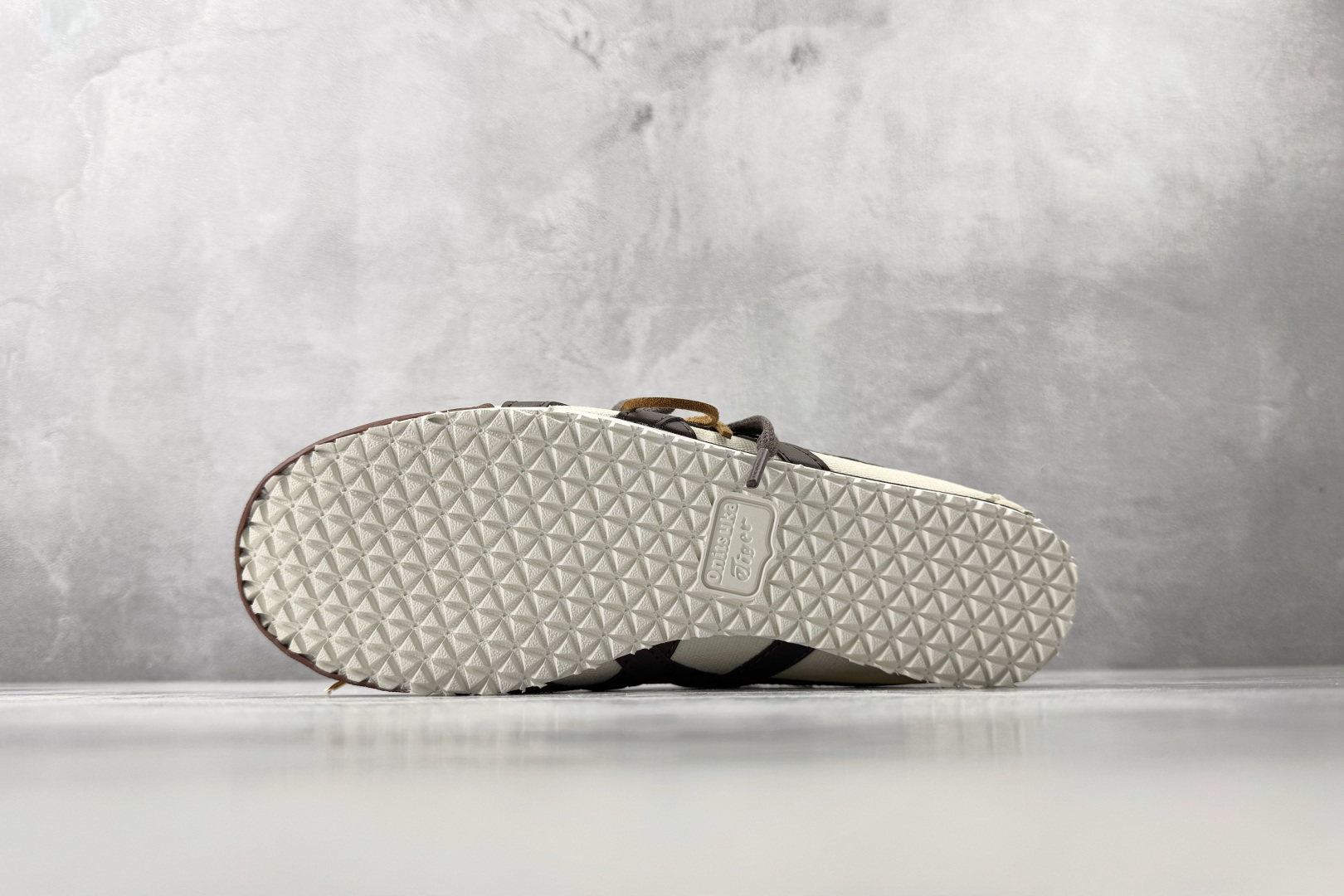 广版 【定制球鞋】 Onitsuka Tiger鬼塚虎 MEXICO 66 气泡水母 秋日牛仔 米棕货号