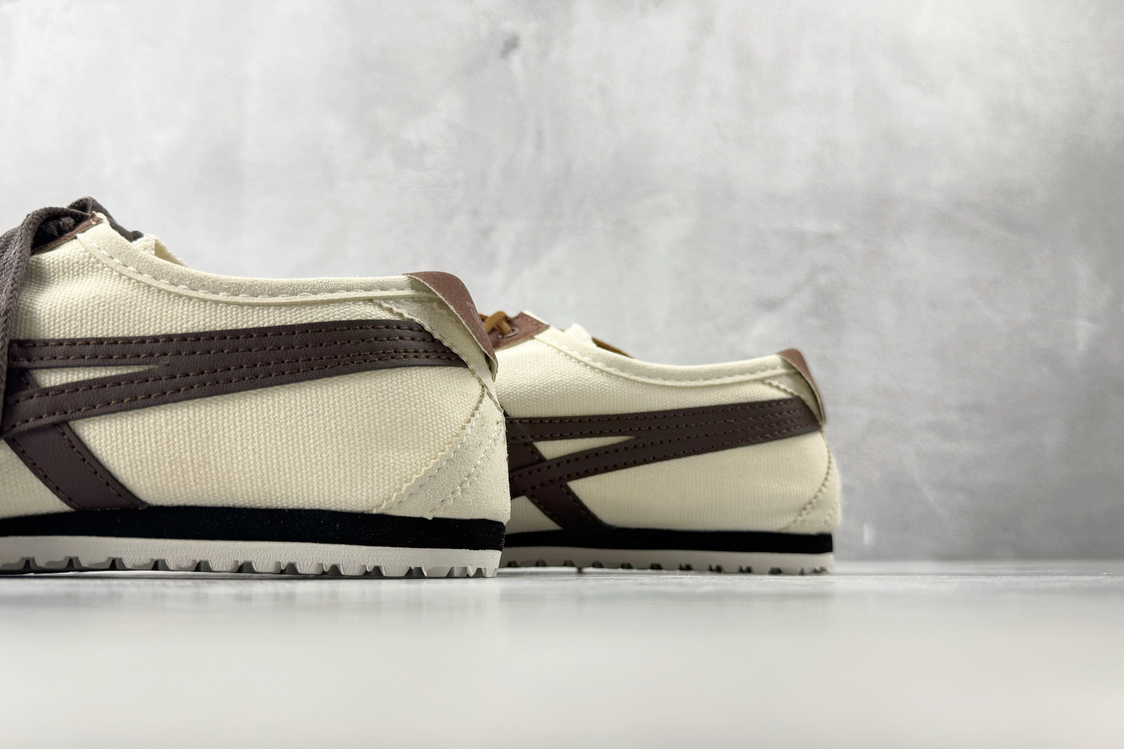 广版 【定制球鞋】 Onitsuka Tiger鬼塚虎 MEXICO 66 气泡水母 秋日牛仔 米棕货号