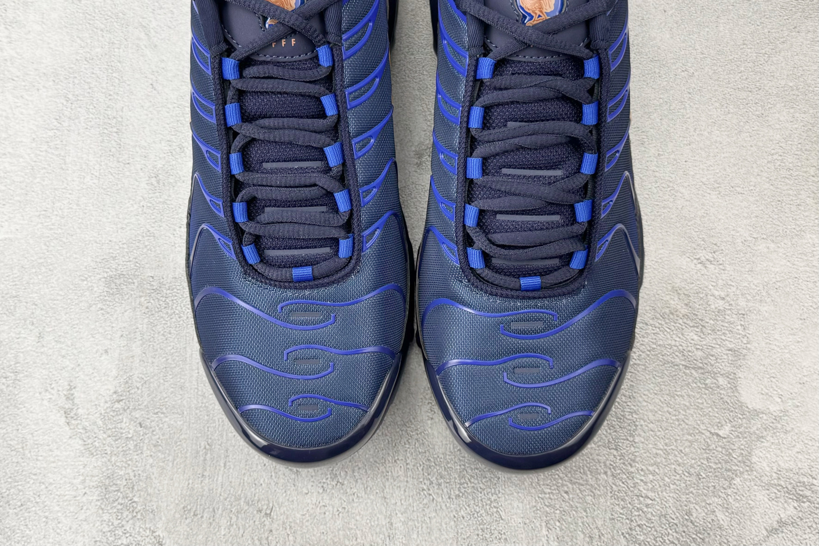 Max Nike × French Football Federation Air Max Plus OG 黑化蓝 Max Nike × French Football Federation Air Max Plus OG 黑化蓝