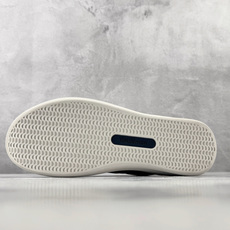 XC2.0 lululemon露露乐蒙 cityverse 蓝色货号:LM9AV8S-尺码:40 40. XC2.0 lululemon露露乐蒙 cityverse 蓝色货号:LM9AV8S-尺码:40 40.