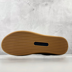 XC2.0 lululemon露露乐蒙 cityverse 白蓝货号:LW9FFIS尺码:36 36.5 XC2.0 lululemon露露乐蒙 cityverse 白蓝货号:LW9FFIS尺码:36 36.5