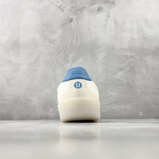 XC2.0 lululemon露露乐蒙 cityverse 米色货号:LM9B83S尺码:36 36.5 XC2.0 lululemon露露乐蒙 cityverse 米色货号:LM9B83S尺码:36 36.5