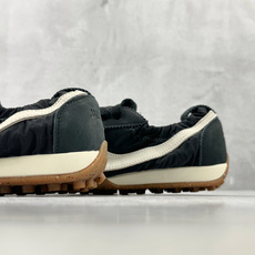 GOD 神版 Nike × Jacquemus 黑色货号:HV8547-001尺码:36 36.5 3 GOD 神版 Nike × Jacquemus 黑色货号:HV8547-001尺码:36 36.5 3