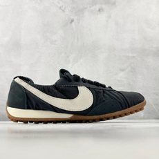 GOD 神版 Nike × Jacquemus 黑色货号:HV8547-001尺码:36 36.5 3 GOD 神版 Nike × Jacquemus 黑色货号:HV8547-001尺码:36 36.5 3
