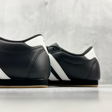 GOD/2.0神版 adidas originals Taekwondo 黑白色货号:JS1193尺码: GOD/2.0神版 adidas originals Taekwondo 黑白色货号:JS1193尺码: