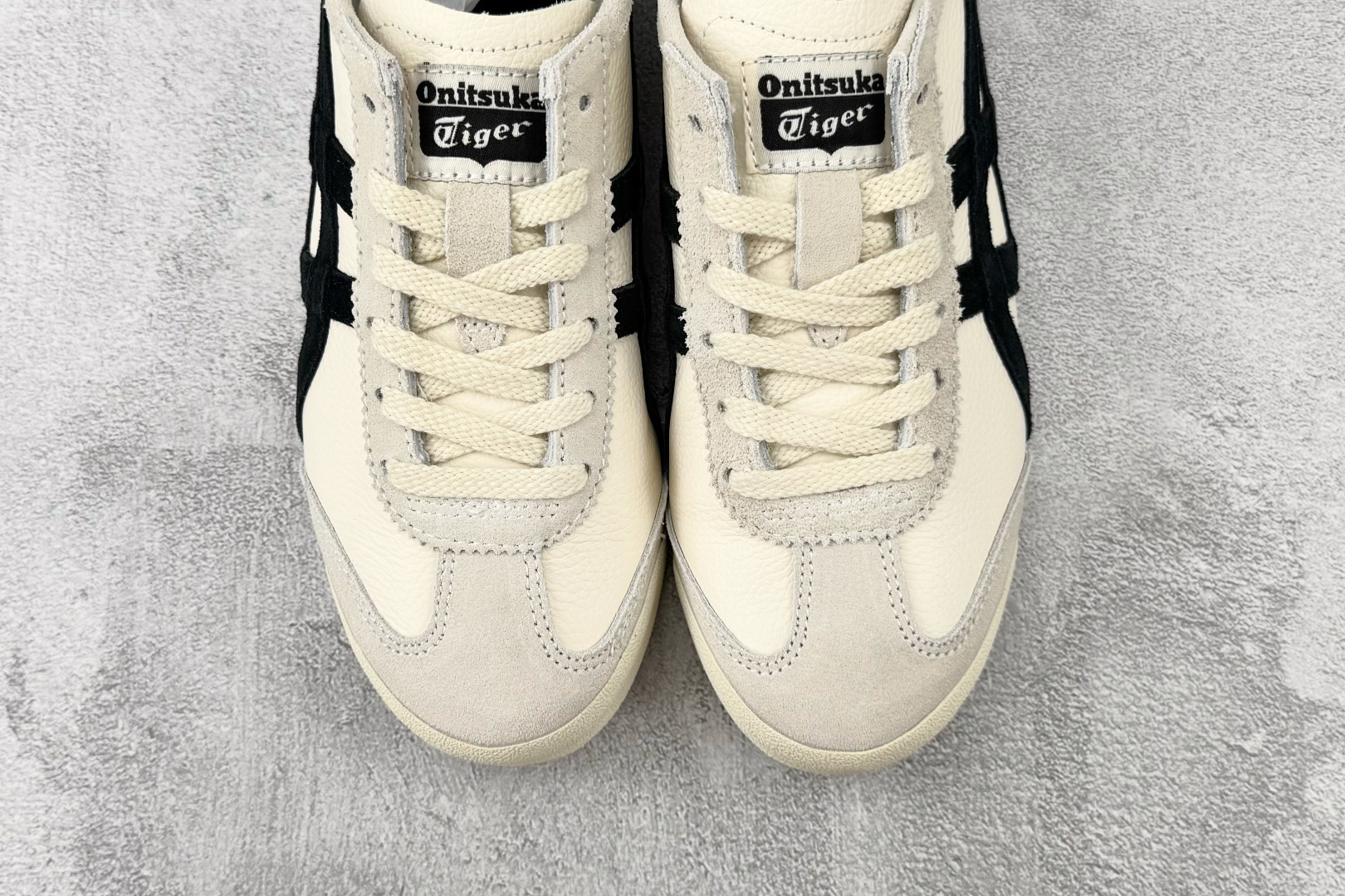 OT 头层 Onitsuka Tiger鬼塚虎 MEXICO 66 BLACK Unisex 桦木黑货号