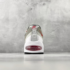 KZ 2.0 口碑神作 Nike Air Max 95 OG 白灰黑货号:IB7862-100尺码:4 KZ 2.0 口碑神作 Nike Air Max 95 OG 白灰黑货号:IB7862-100尺码:4