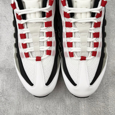 KZ 2.0 口碑神作 Nike Air Max 95 OG 白灰黑货号:IB7862-100尺码:4 KZ 2.0 口碑神作 Nike Air Max 95 OG 白灰黑货号:IB7862-100尺码:4