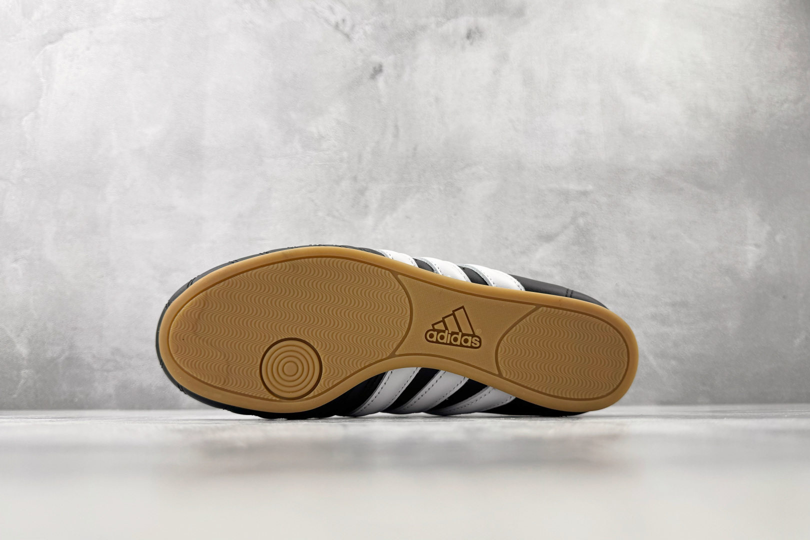 GOD/2.0 神版 adidas TAEKWONDO 黑白货号：JQ4775尺码：36 36.5 37