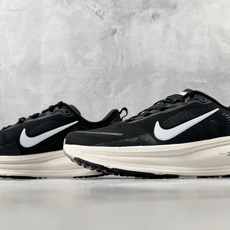 GOD神版 完美还原 正确版本 Nike VOMERO 18 黑色货号:HM6803-007尺码:36 GOD神版 完美还原 正确版本 Nike VOMERO 18 黑色货号:HM6803-007尺码:36
