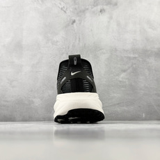 GOD神版 完美还原 正确版本 Nike VOMERO 18 黑色货号:HM6803-007尺码:36 GOD神版 完美还原 正确版本 Nike VOMERO 18 黑色货号:HM6803-007尺码:36