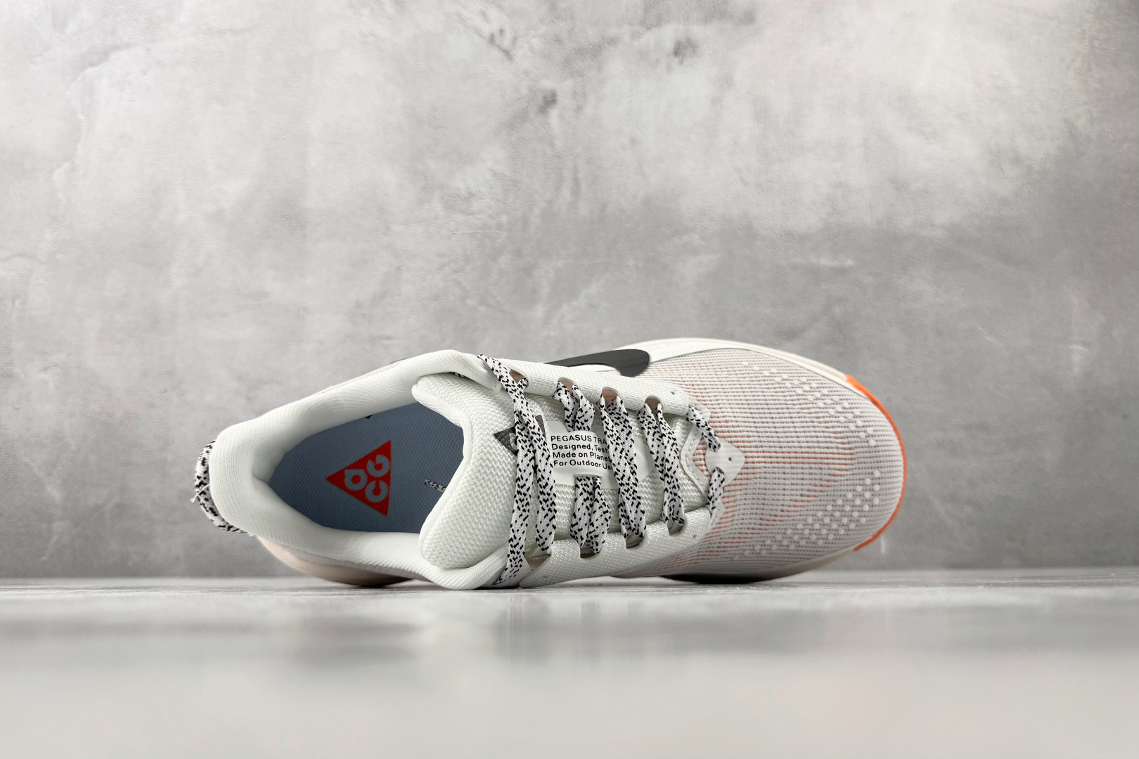 N版 东南亚订单 Nike ACG PEGASUS TRAIL 白黑 货号:HV8116 103 尺码:36 36. N版 东南亚订单 Nike ACG PEGASUS TRAIL 白黑 货号:HV8116 103 尺码:36 36.