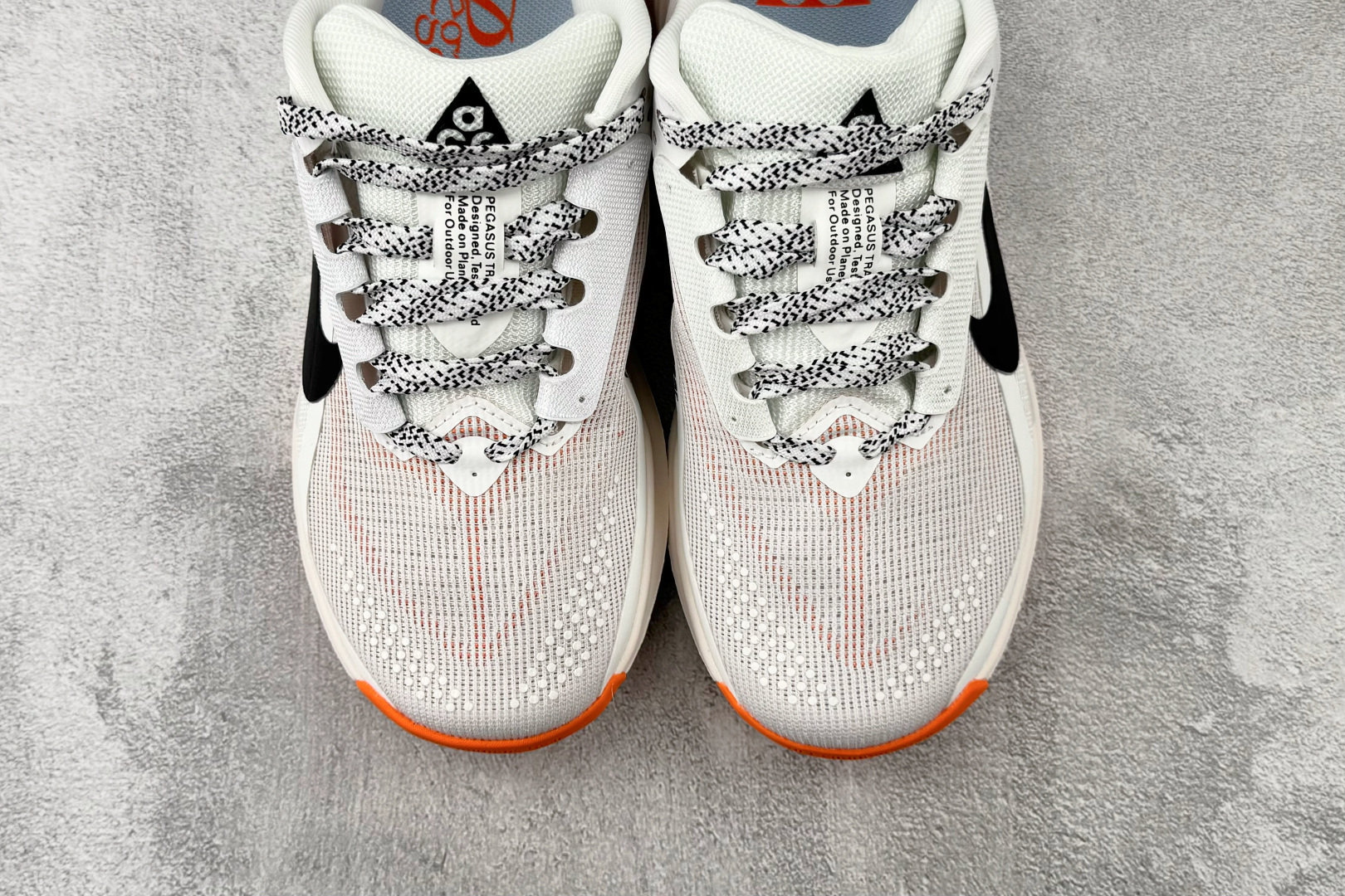 N版 东南亚订单 Nike ACG PEGASUS TRAIL 白黑 货号:HV8116 103 尺码:36 36. N版 东南亚订单 Nike ACG PEGASUS TRAIL 白黑 货号:HV8116 103 尺码:36 36.