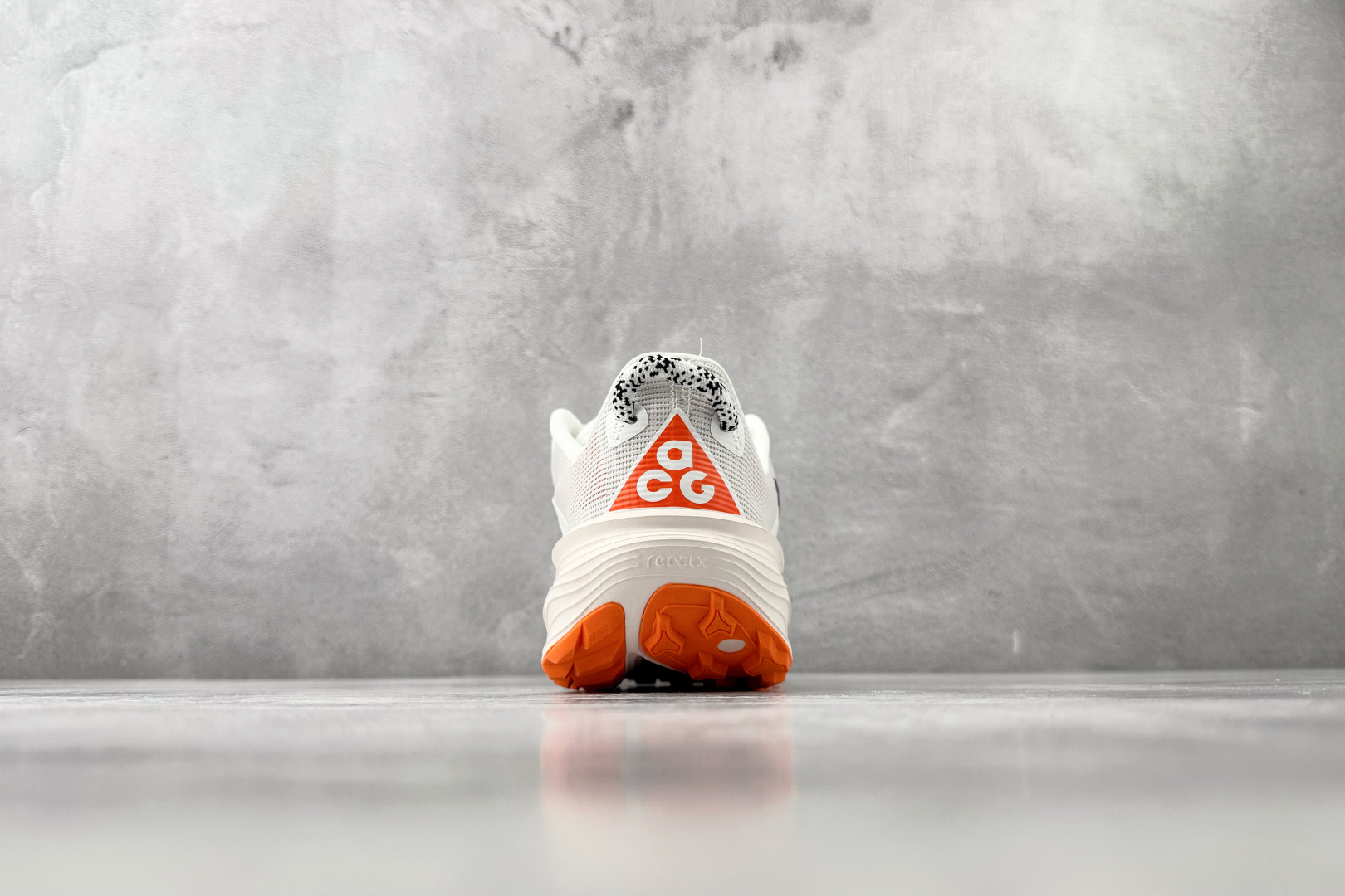 N版 东南亚订单 Nike ACG PEGASUS TRAIL 白黑 货号:HV8116 103 尺码:36 36. N版 东南亚订单 Nike ACG PEGASUS TRAIL 白黑 货号:HV8116 103 尺码:36 36.