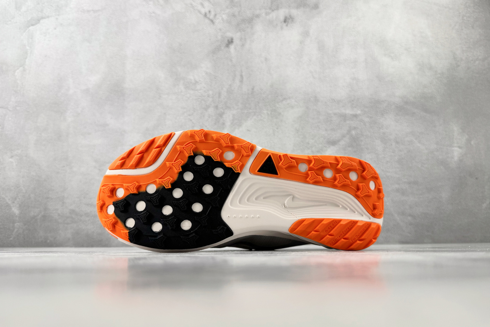N版 东南亚订单 Nike ACG PEGASUS TRAIL 白黑 货号:HV8116 103 尺码:36 36. N版 东南亚订单 Nike ACG PEGASUS TRAIL 白黑 货号:HV8116 103 尺码:36 36.