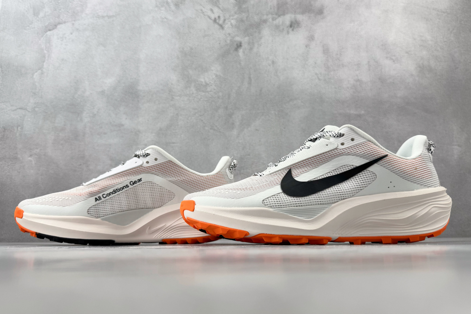 N版 东南亚订单 Nike ACG PEGASUS TRAIL 白黑 货号:HV8116 103 尺码:36 36. N版 东南亚订单 Nike ACG PEGASUS TRAIL 白黑 货号:HV8116 103 尺码:36 36.