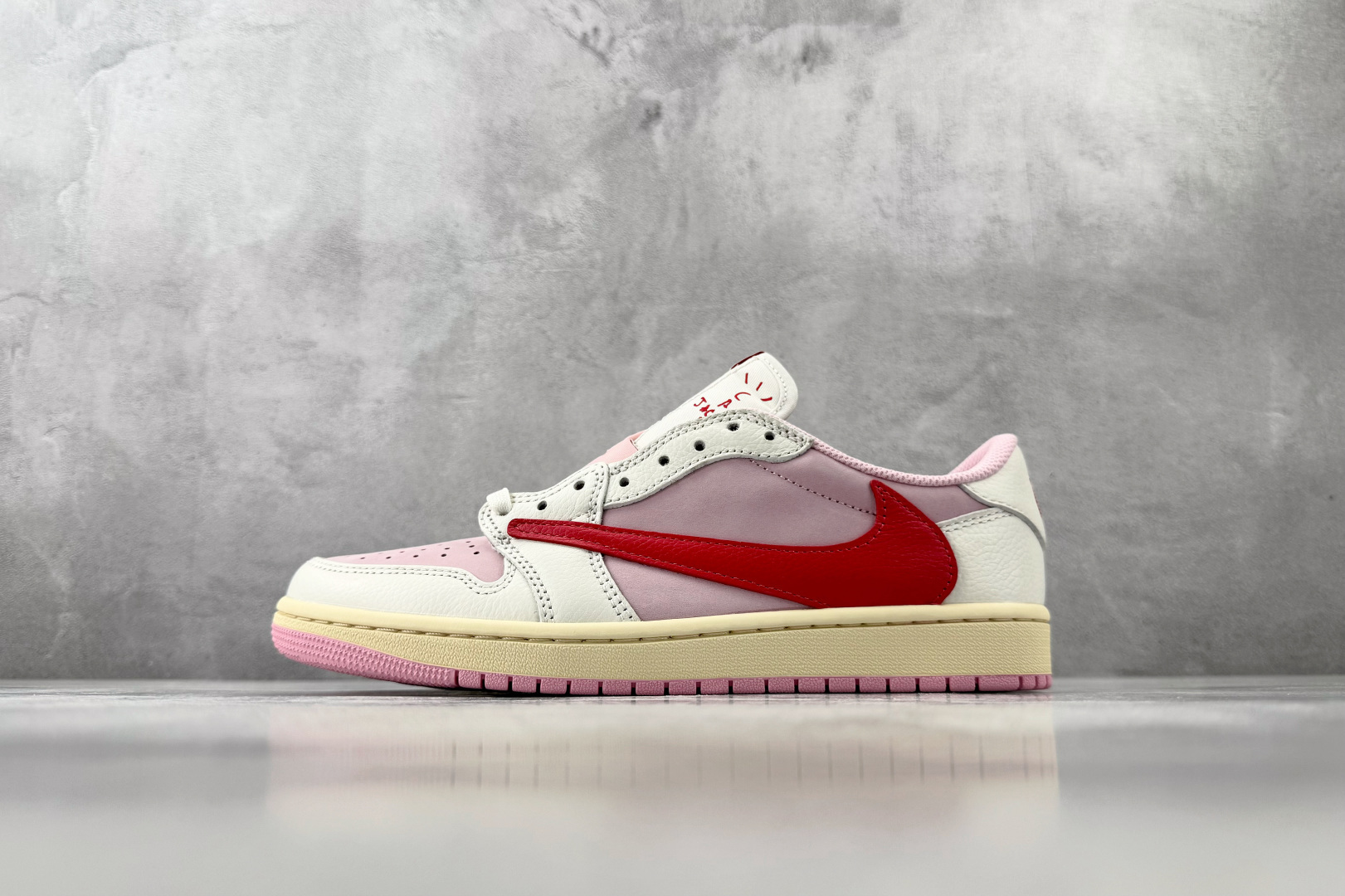 LJ渠道 Jordan  × Travis Scott Air Jordan 1 Low OG 白粉红勾