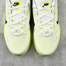 GOD神版 完美还原 正确版本 Nike VOMERO 18 白绿色货号:HM6803-100尺码:36 GOD神版 完美还原 正确版本 Nike VOMERO 18 白绿色货号:HM6803-100尺码:36