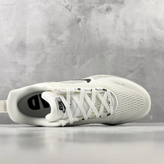 GOD神版 完美还原 正确版本 Nike VOMERO 18 米色货号:HM6803-101尺码:36 GOD神版 完美还原 正确版本 Nike VOMERO 18 米色货号:HM6803-101尺码:36
