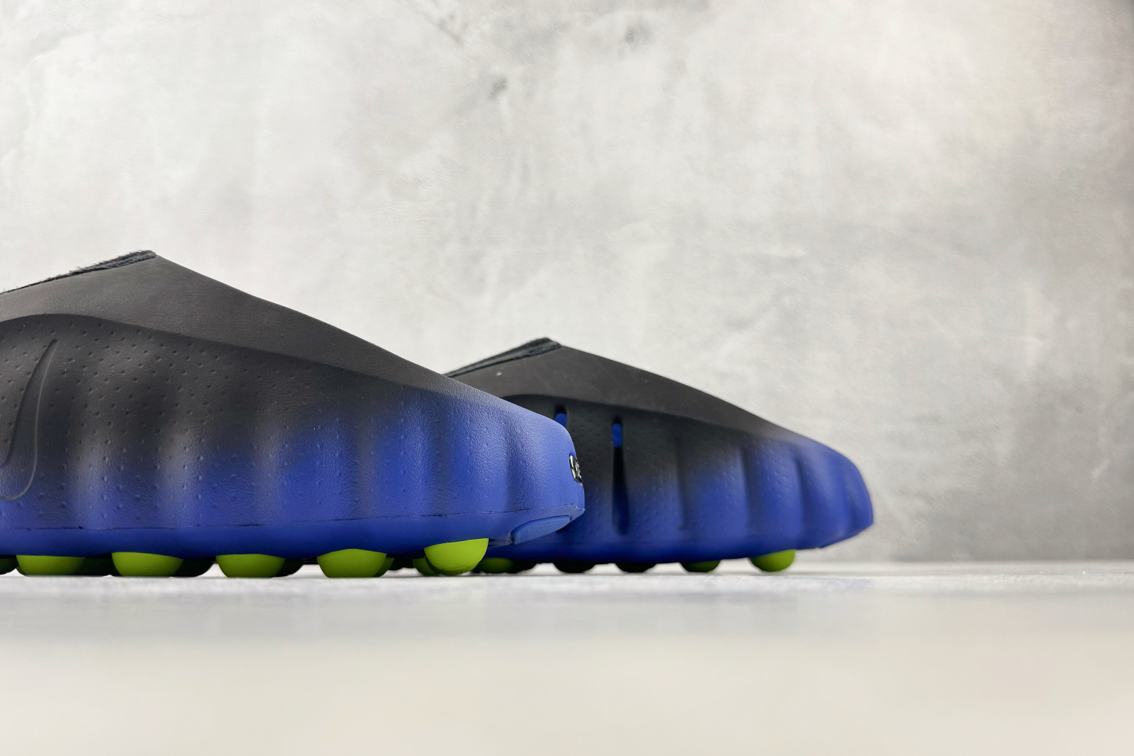 N版  东南亚订单  Nike Mind 001 FLYKNIT QS 蓝黑 货号：IR2175-400 尺码：36 3