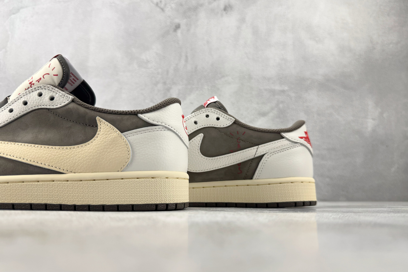 GX 顶级纯原 完美复刻 Jordan  × Travis Scott Air Jordan 1 Low